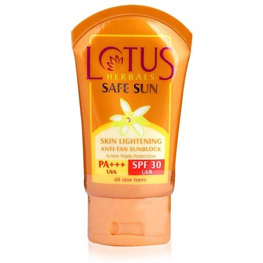 Lotus Herbals Safe Sun Skin Lightening Anti-Tan Sunblock Spf 30, 50g